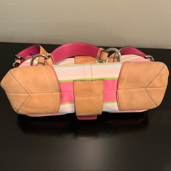 Used Coach shoulder bag - Picture 5 of 8